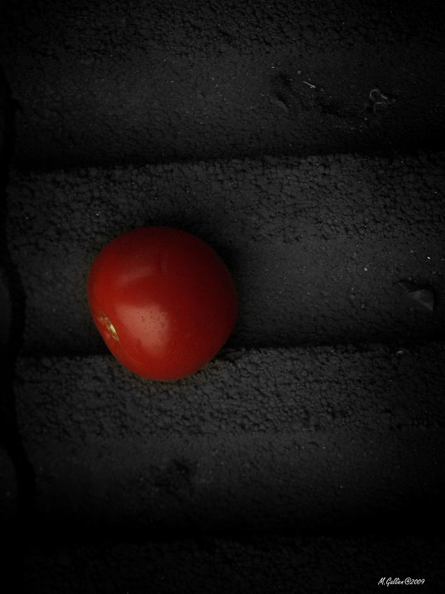 Tomate im Gleisbett....