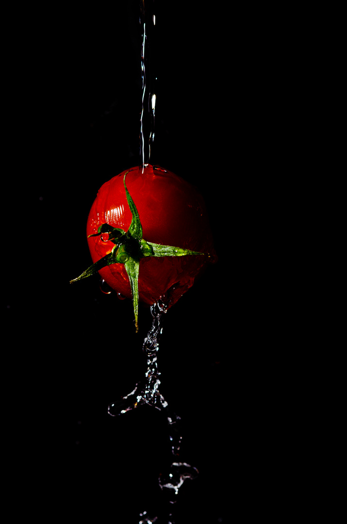 Tomate waschen