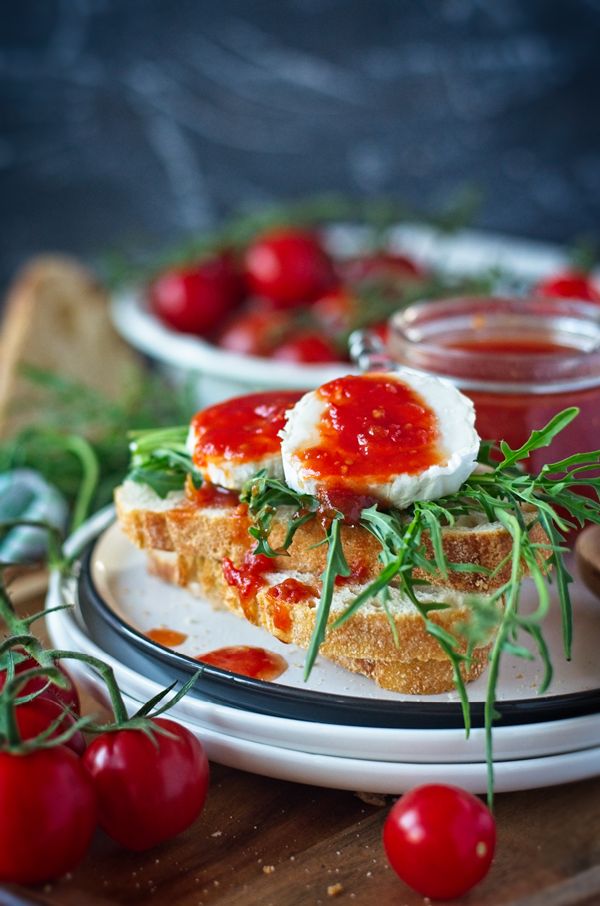 TOMATEN-CHILI-KONFITÜRE 