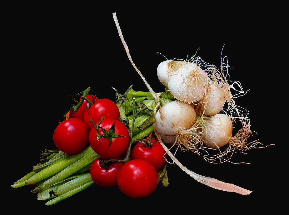 Tomaten mit Zwiebeln