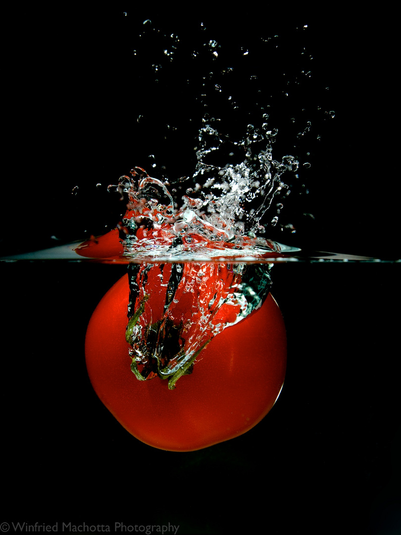 Tomato Dive