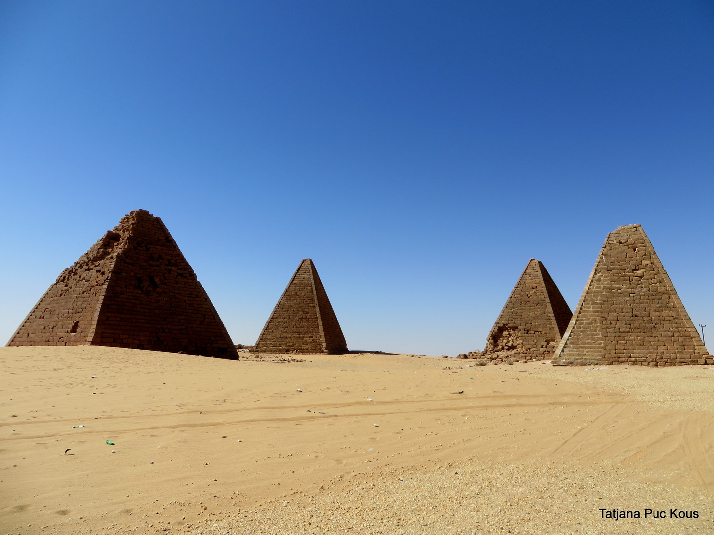 Tombs of faraons from upper Egypt Nube Faraons 1500 b,c,