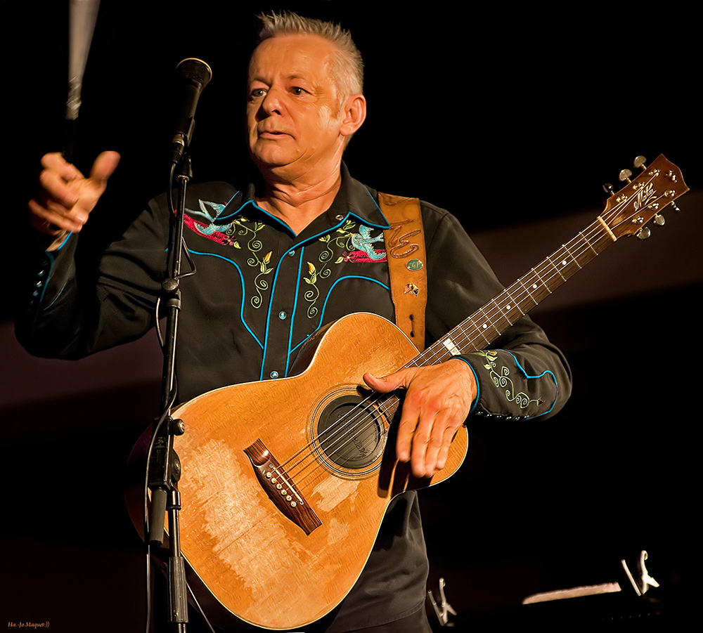 Tommy Emmanuel V