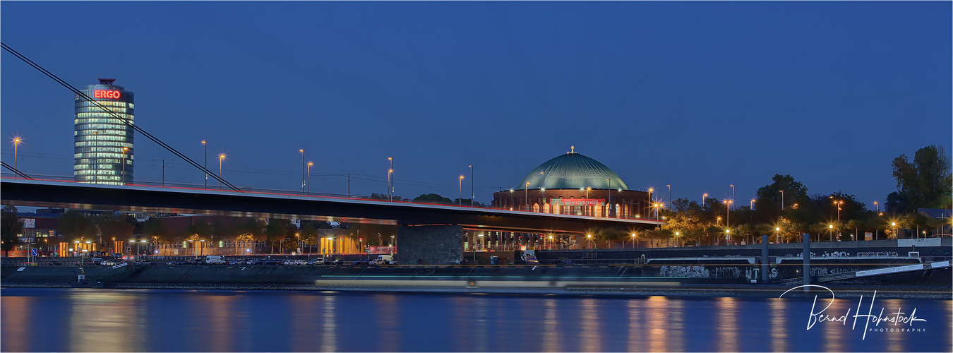 Tonhalle zu Düsseldorf ....