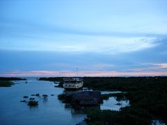 Tonle Sap at dusk, III