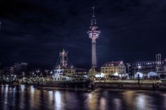 Tonnenhof bei Nacht HDR