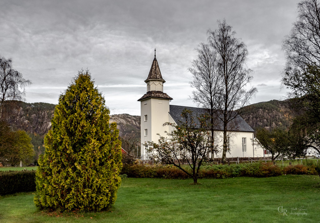 Tonstad kirke
