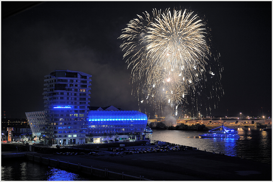 Top 12 bei den Hafen City Lights 2010