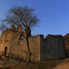 Toppo di Travesio. Il castello