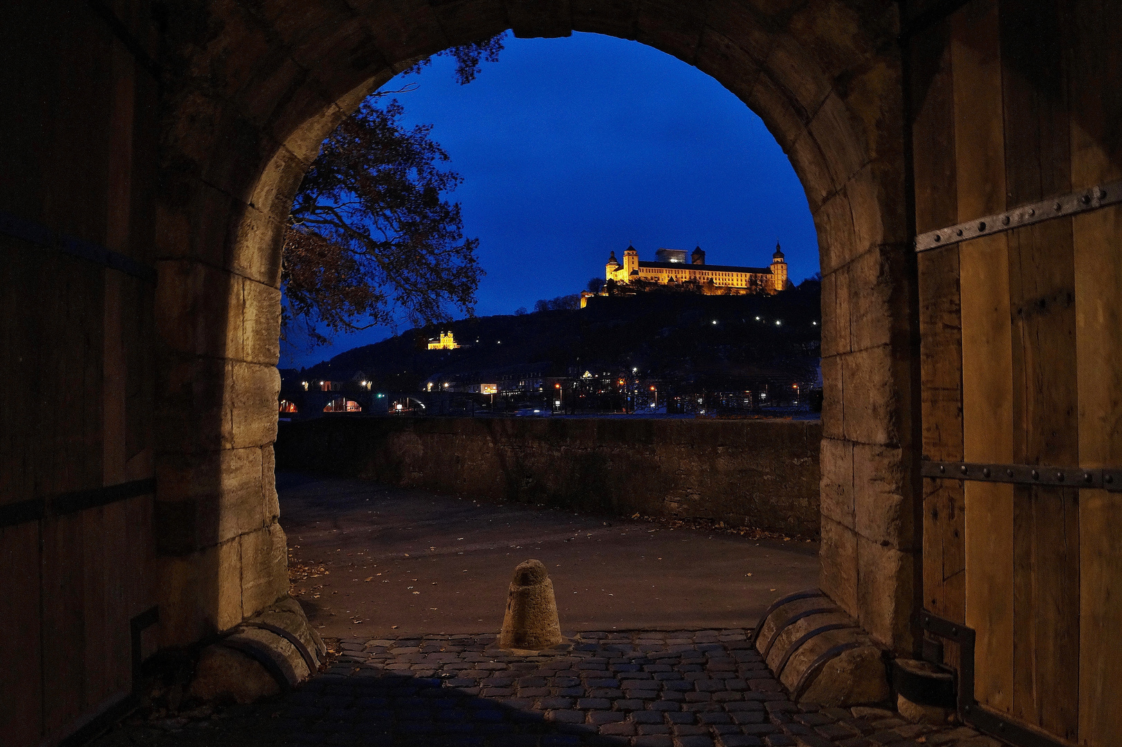 Tor am "Alten Kranen".