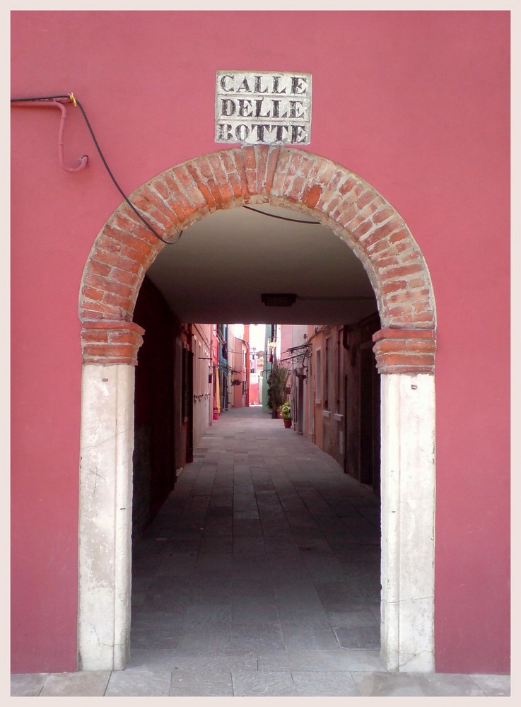 Tor auf Burano