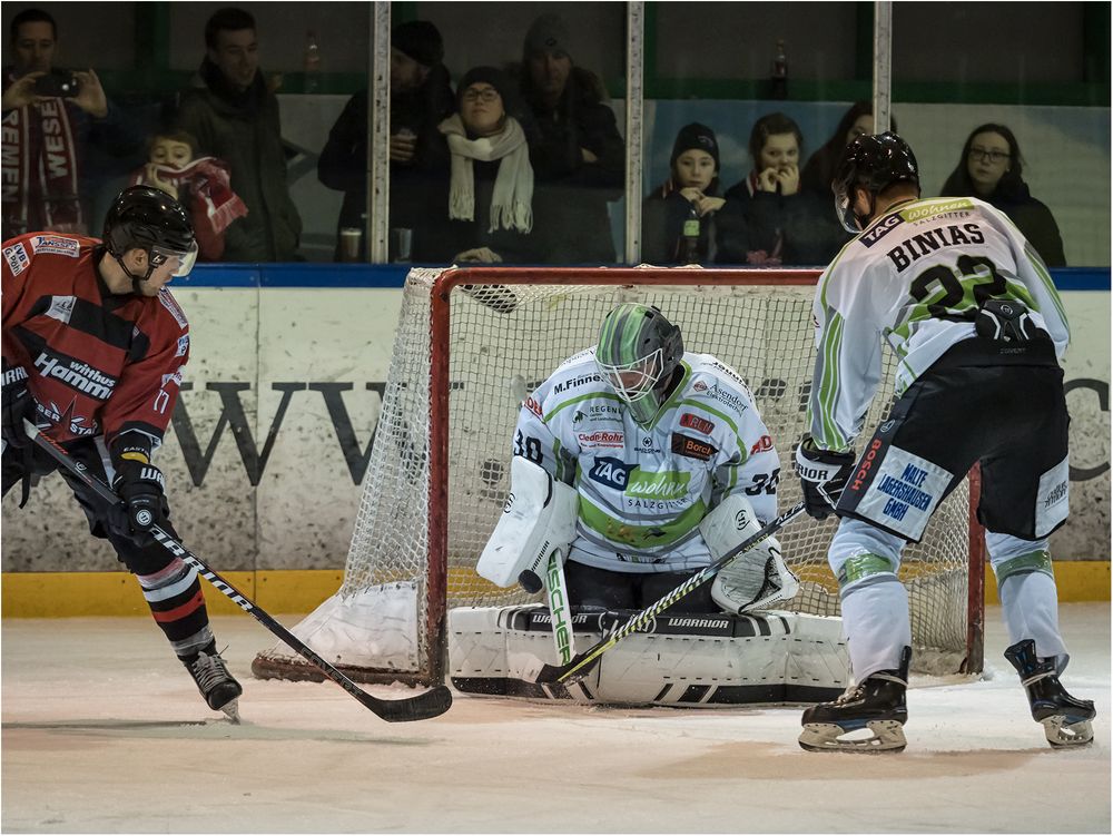 Tor oder kein Tor? Foto & Bild sport, world, indoor Bilder auf Tor oder kein Tor? Foto & Bild sport, world, indoor Bilder auf