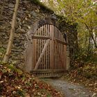 Tor zum Aufgang in die Burgkapelle