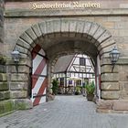 Tor zum Handwerkerhof Nürnberg