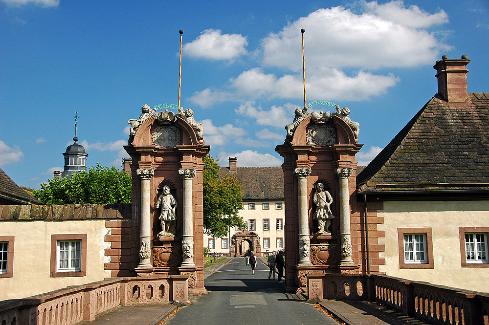 Toreinfahrt Höxter-Corvey