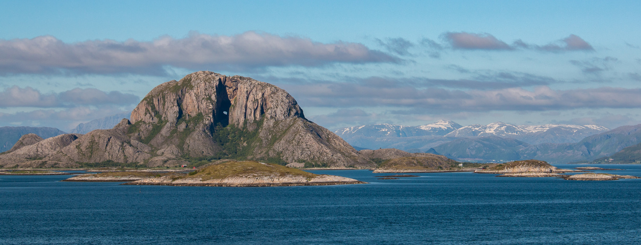 Torghatten