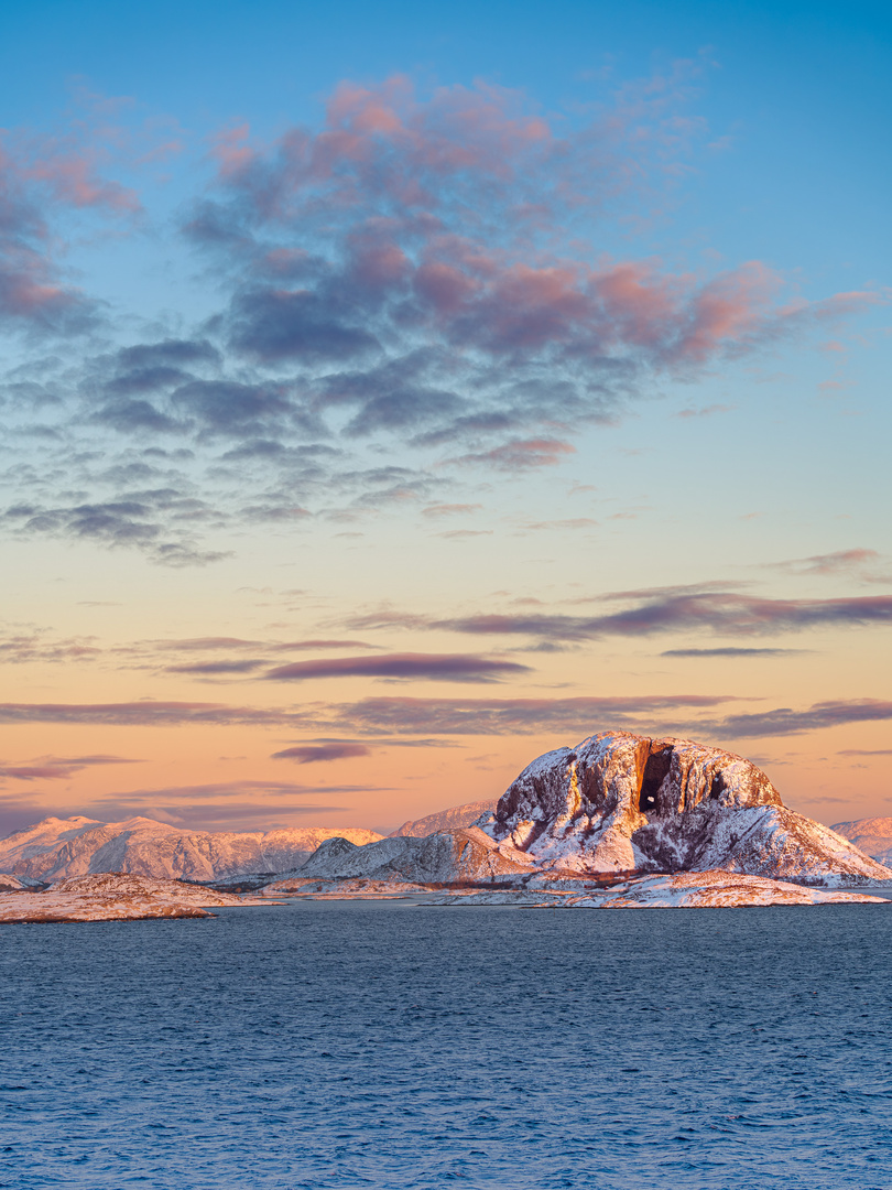 Torghatten