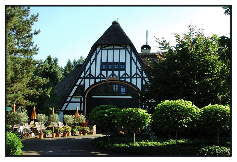 Torhaus an der Möhnetalsperre.