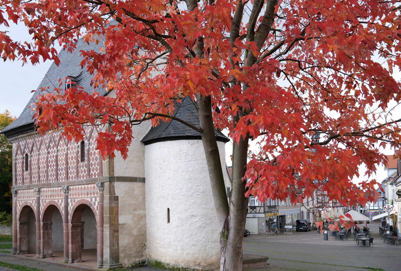 Torhaus und Königshalle...