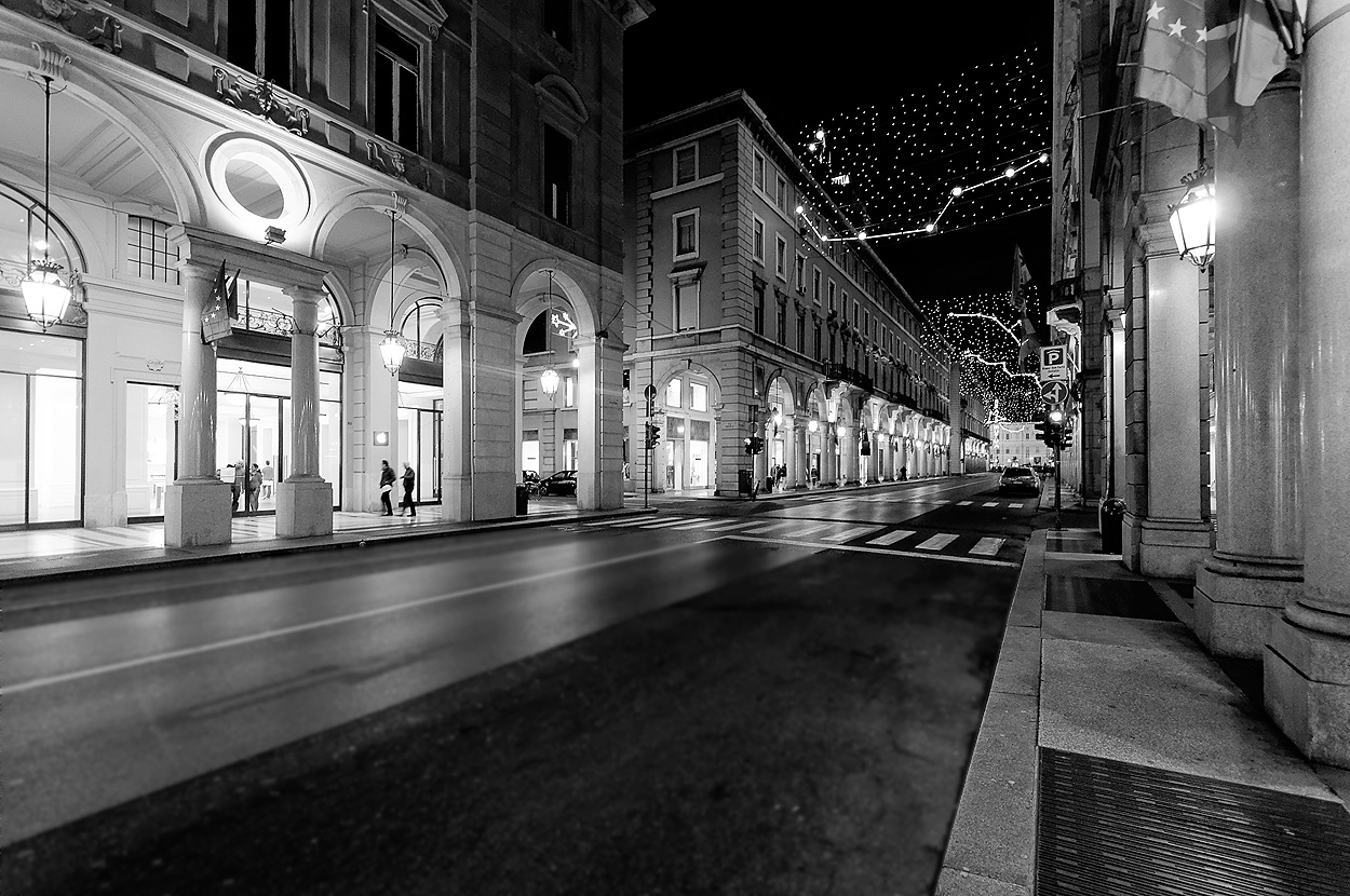 Torino by night