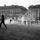 ..torino, piazza castello (footing)..