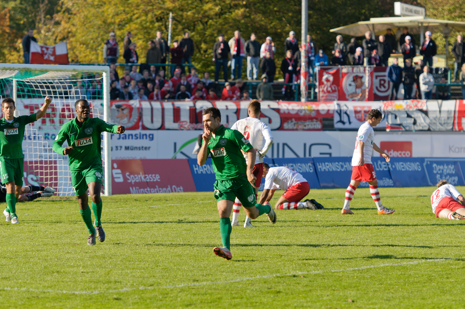 Torjubel nach dem 2:0