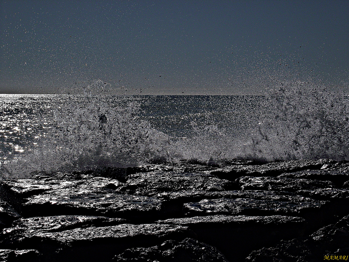 TORMENTA NEGRA