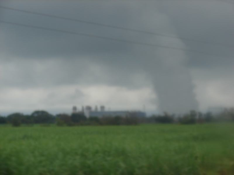 tornado en el campo