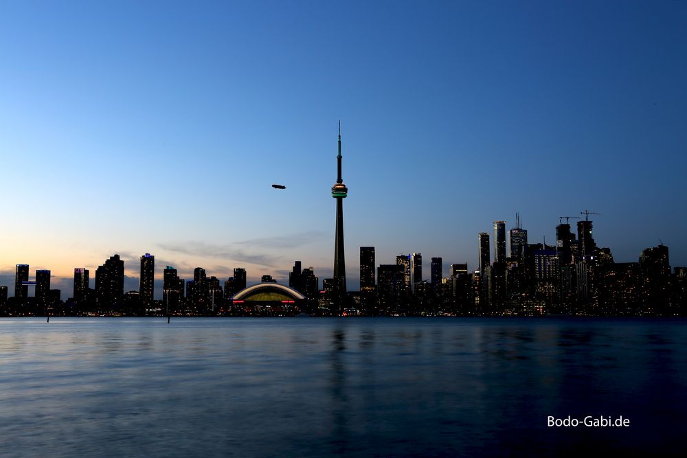 Toronto at night