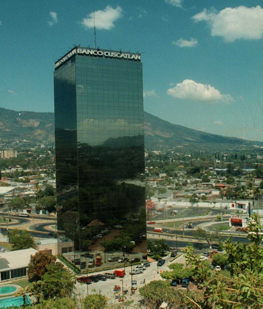 torre cuscatlan