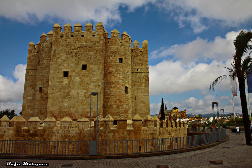 Torre de la Calahorra-Catedral