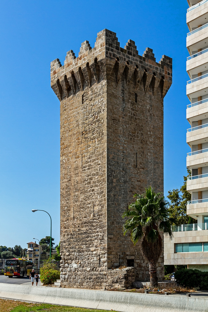 Torre de Paraires