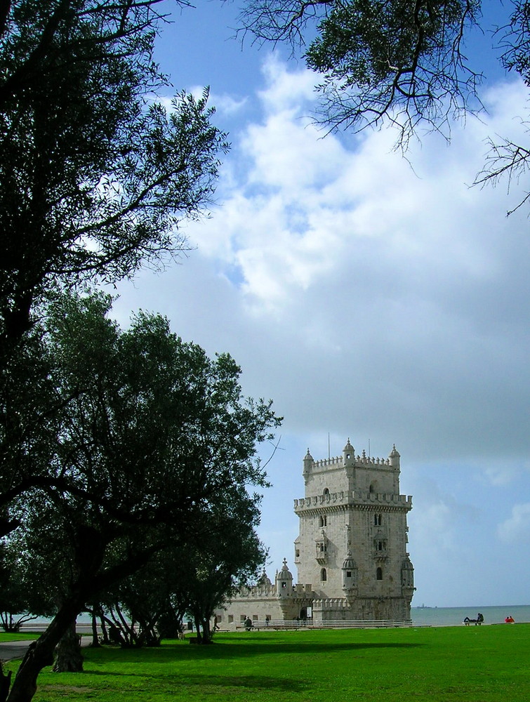 Torre mit Himmel