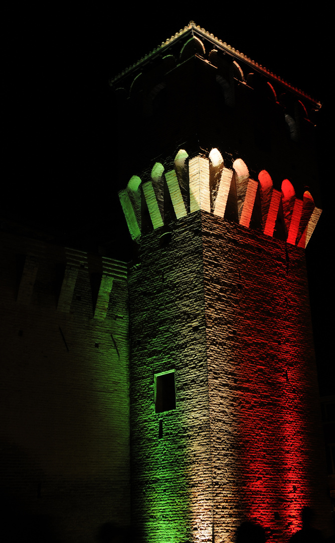 Torre notturna di San felice sul panaro