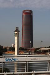 Torre Pelli y torre Schindler. paseo por el rio. 