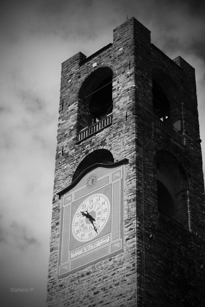 Torre Piazza Vecchia Bergamo