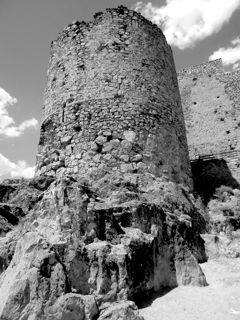 Torre y muralla