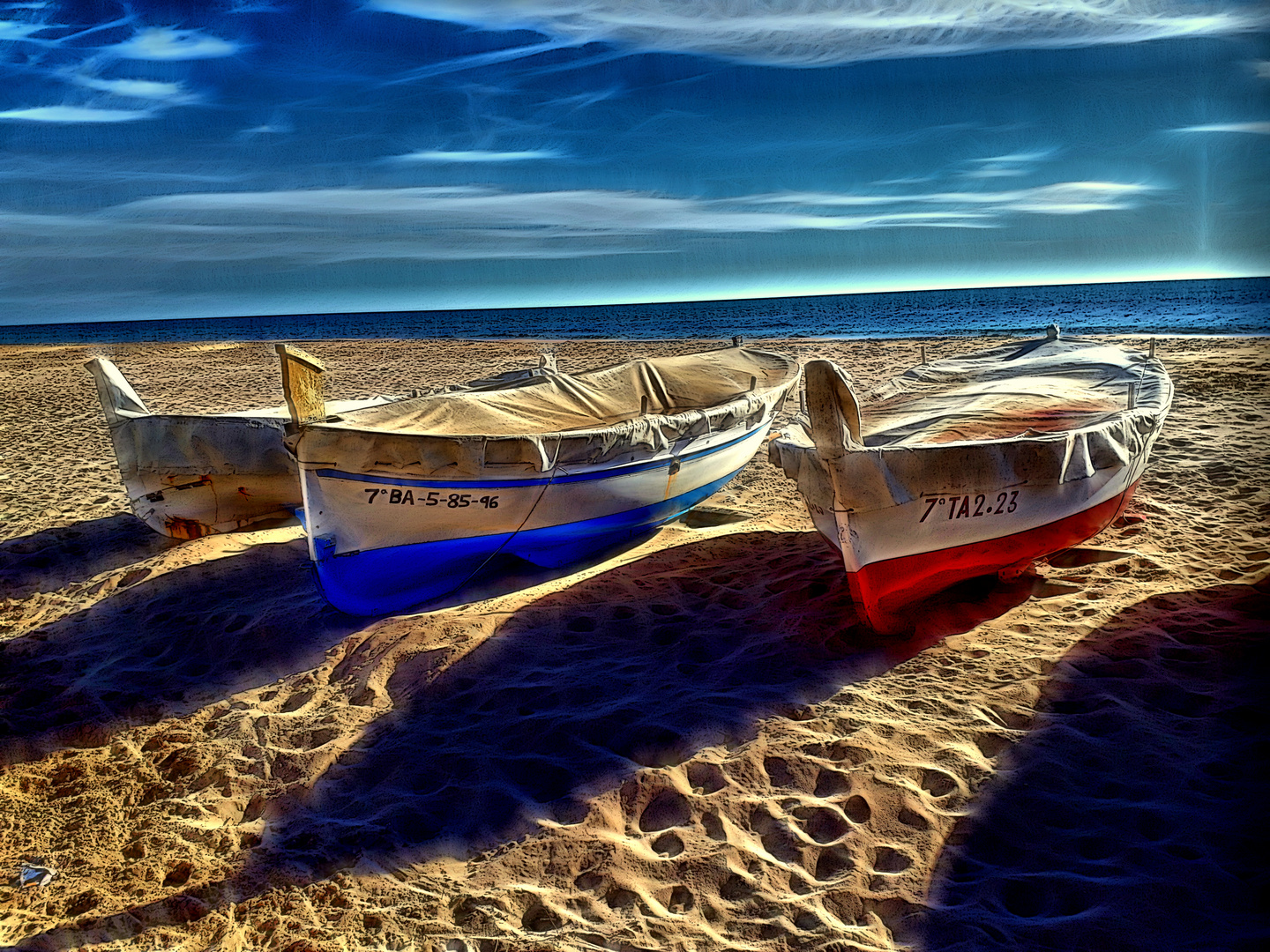 Torredembarra - barques a la platja - Tarragonès