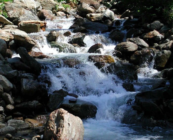 torrente di montagna