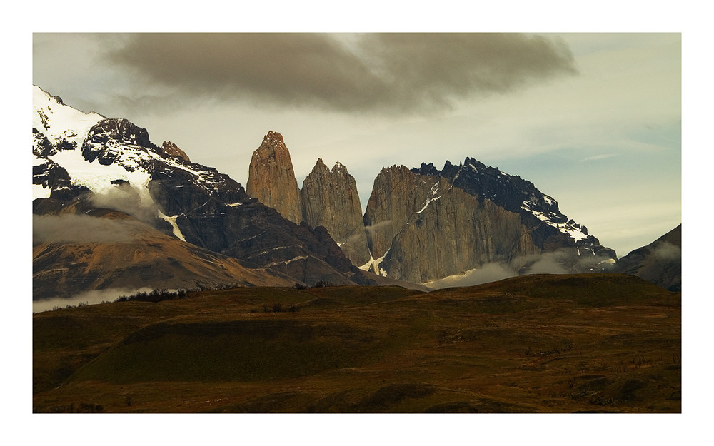 Torres del Paine waiting for the Bus