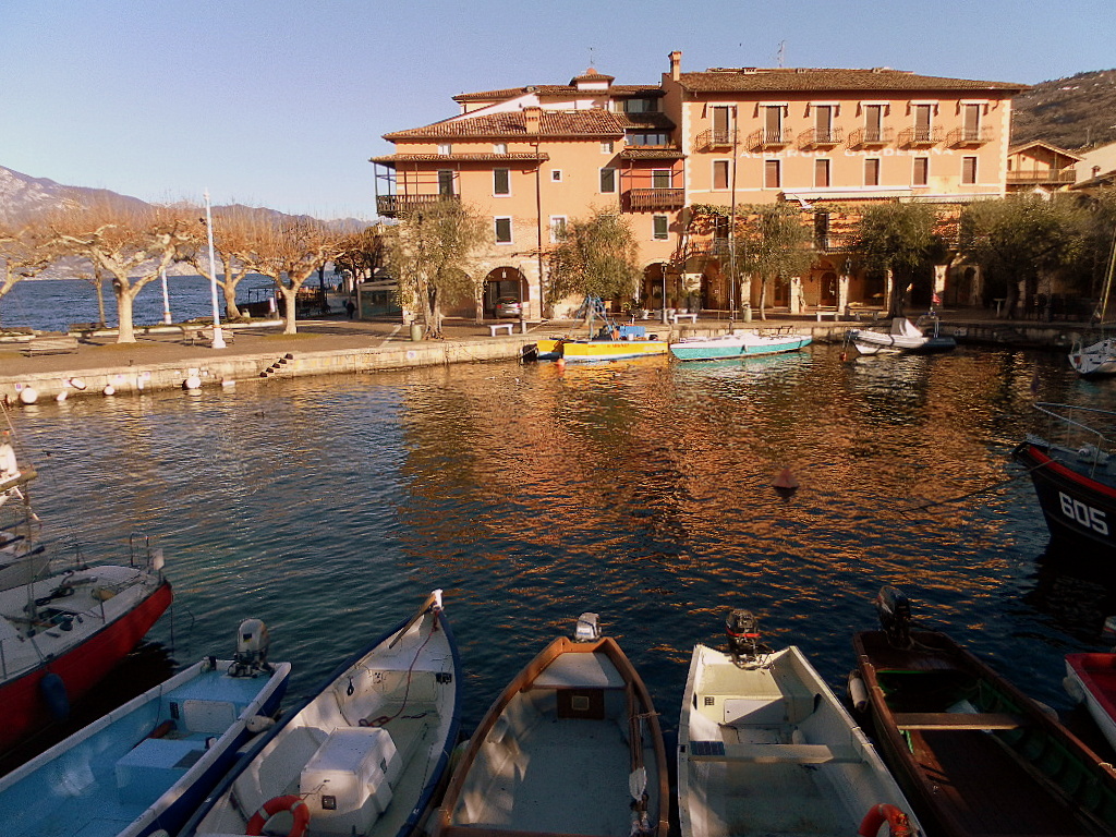 Torri del Benaco d'inverno