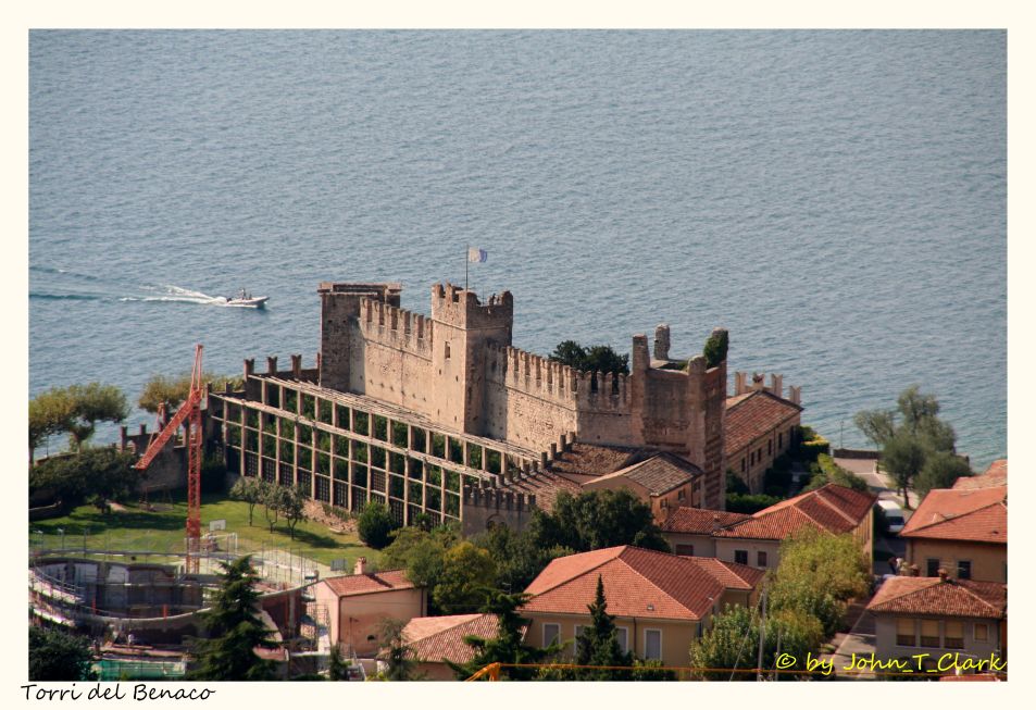 Torri del Benaco von Oben