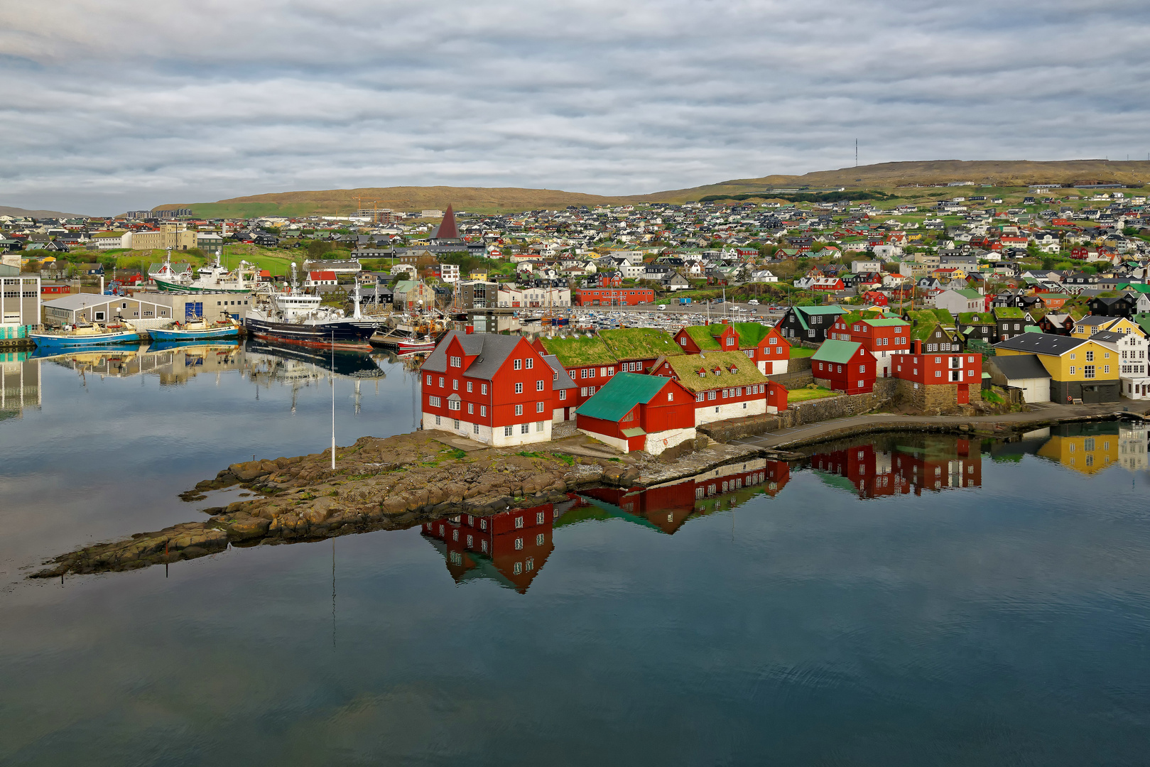 ~Tórshavn~