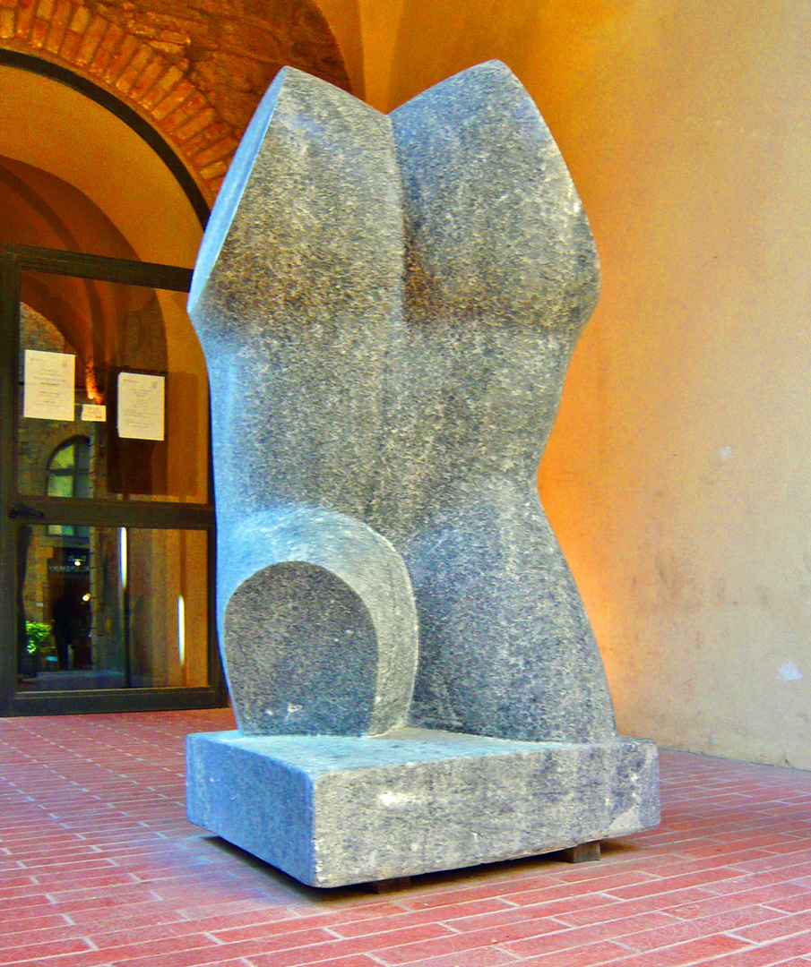 " Torso " in Volterra ...