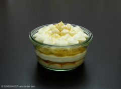 Torte im Glas - Bisquitrolle mißglückt