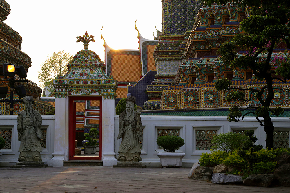 Torwächter im Wat Pho