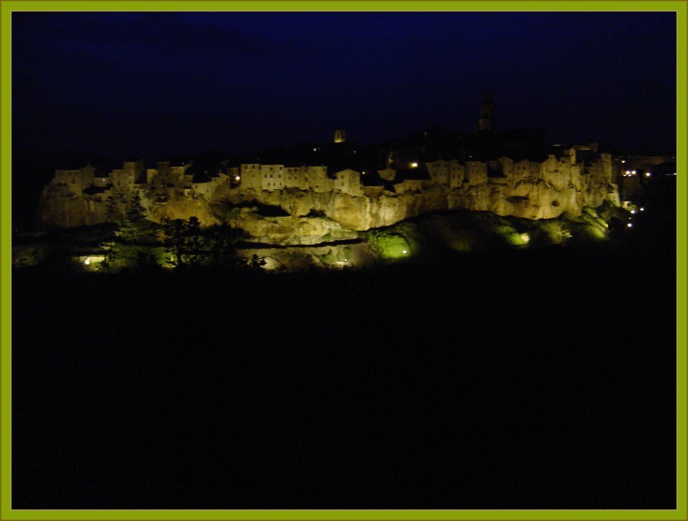 Toscana di notte riproposta