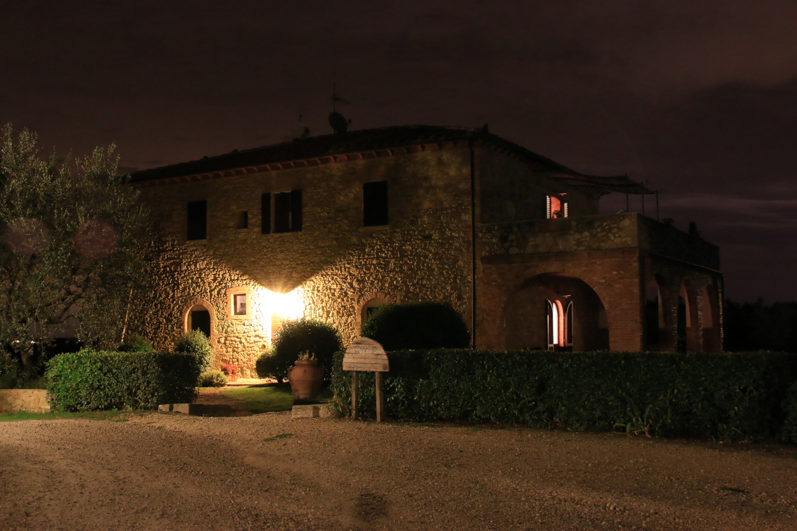 Toscana Landhaus bei Nacht