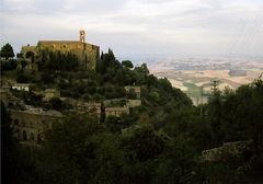 Toscana Landschaft und Dorf