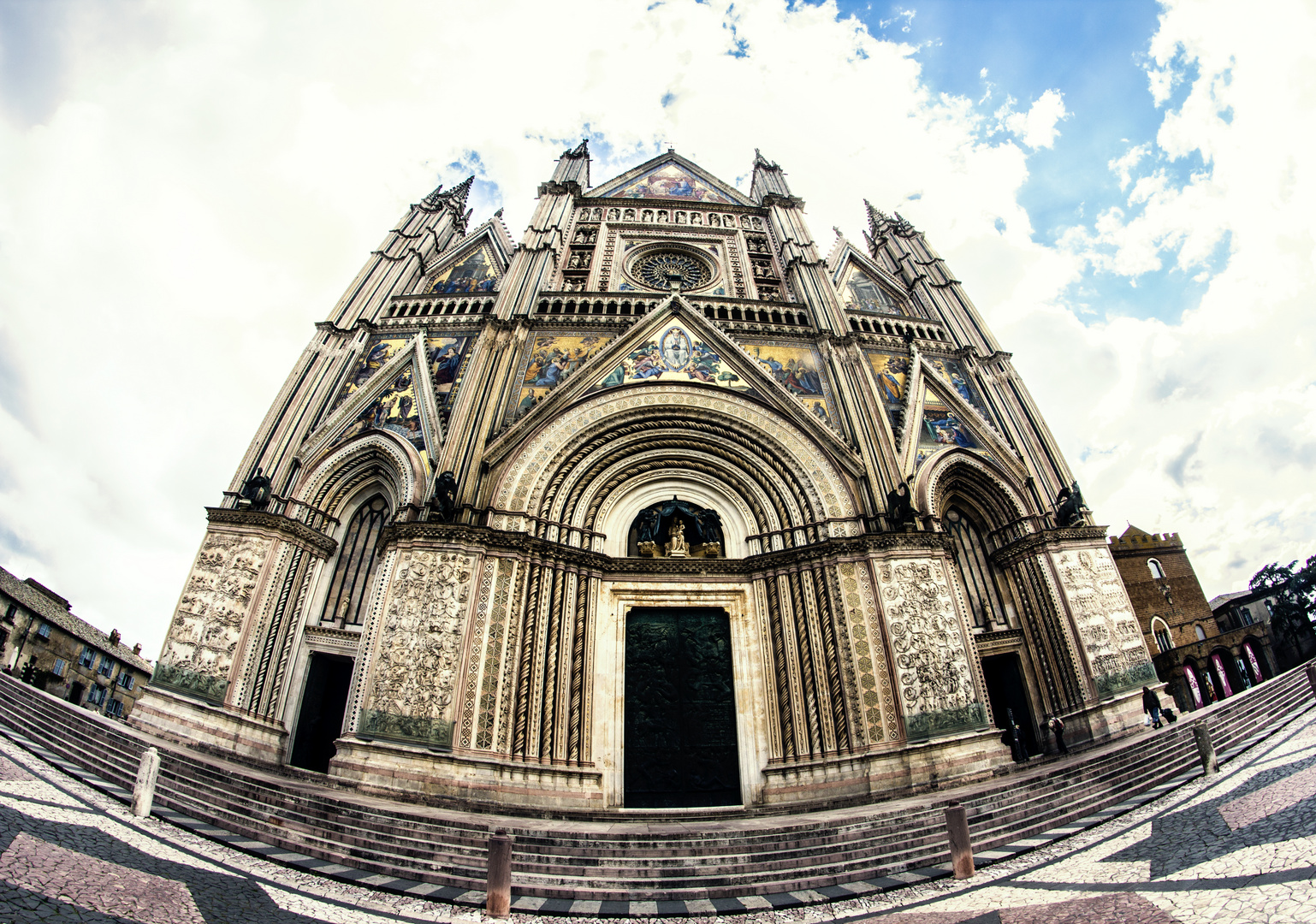 Toskana und ihre schöne Kirche